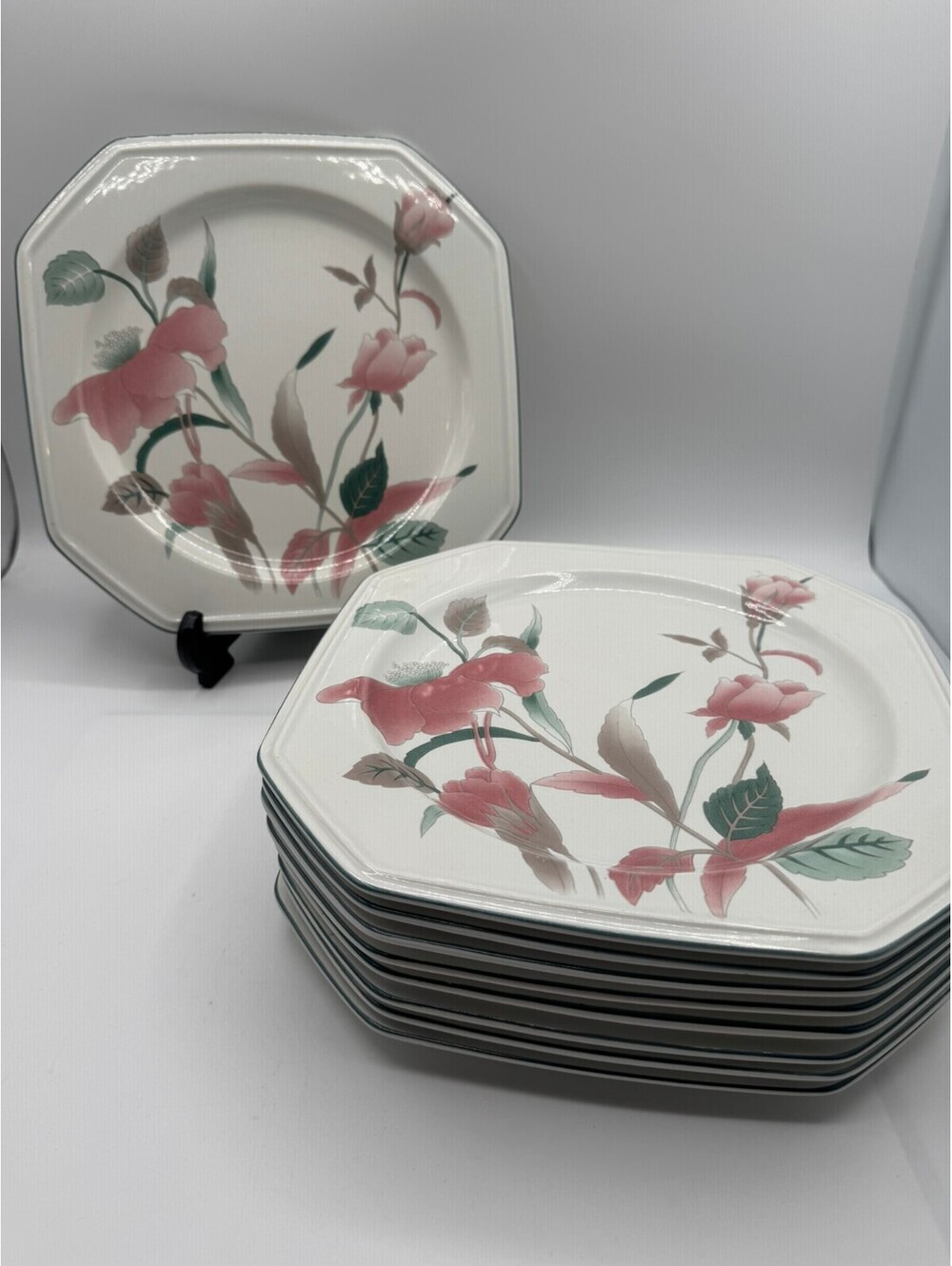 Mikasa Continental Silk Flowers 10" Octagon Dinner Plates Set Of 9 - F 3003
